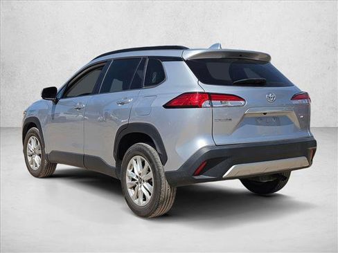 Used 2023 Toyota Corolla Cross LE FWD image 7