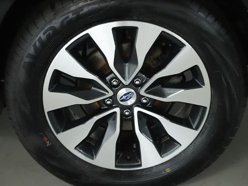 Used 2024 Subaru Outback Limited AWD/4WD image 39