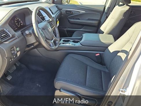 Certified 2025 Honda Ridgeline Sport+ image 17