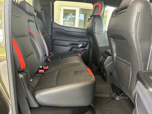 Used 2025 Ford Ranger Raptor AWD/4WD image 29