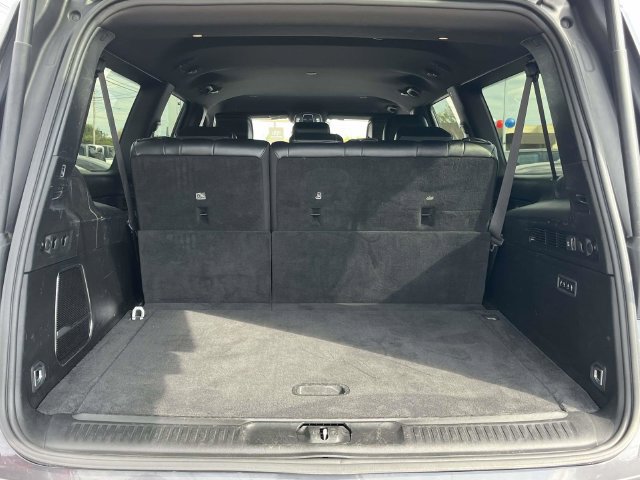 Used 2024 Jeep Wagoneer L Series II w/ Flexible Seating Group AWD/4WD image 21