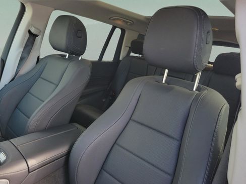 Certified 2026 Mercedes-Benz GLS 450 4MATIC image 17