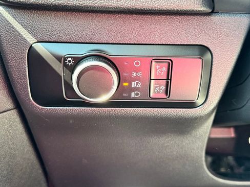 Certified 2025 Ford Escape Active w/ Cold Weather Package FWD image 37