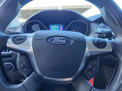 Used 2013 Ford Focus SE image 30