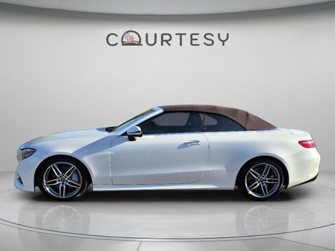 Used 2019 Mercedes-Benz E 450 Cabriolet image 2