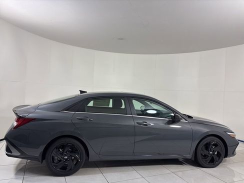New 2026 Hyundai Elantra SEL Sport Premium FWD image 6
