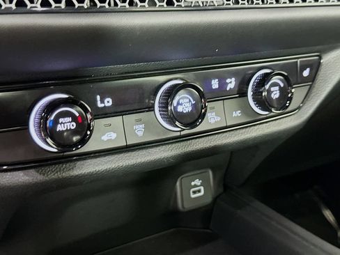 Certified 2024 Honda HR-V Sport image 16