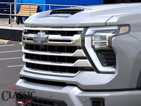 New 2026 Chevrolet Silverado 2500 High Country w/ High Country Premium Package AWD/4WD image 15