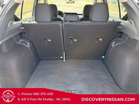 Certified 2024 Nissan Kicks SV image 32