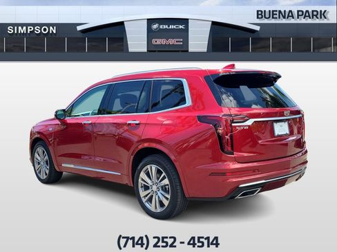 Used 2024 Cadillac XT6 Premium Luxury FWD image 6