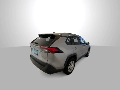 Used 2019 Toyota RAV4 LE w/ All Weather Liner Package AWD/4WD image 8