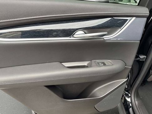 New 2026 Cadillac XT5 Premium Luxury w/ Driver Assist Package FWD image 10