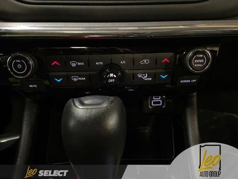 Used 2022 Jeep Compass High Altitude AWD/4WD image 13