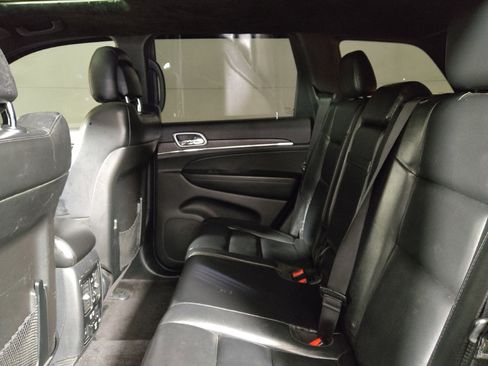 Used 2018 Jeep Grand Cherokee Limited AWD/4WD image 18