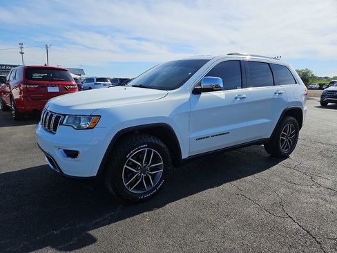 Used 2019 Jeep Grand Cherokee Limited AWD/4WD image 2