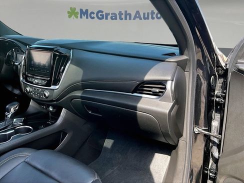 Used 2023 Chevrolet Traverse LT w/ LT Premium Package AWD/4WD image 31