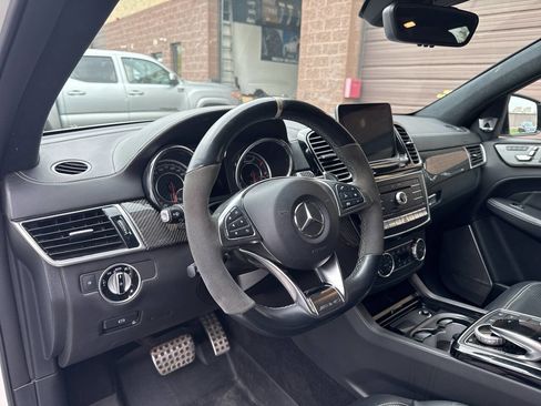 Used 2019 Mercedes-Benz GLE 63 AMG S image 37