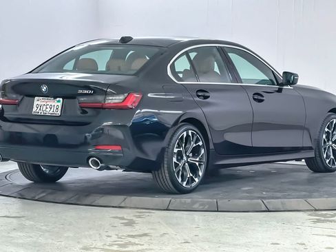 Used 2026 BMW 330i Sedan w/ Premium Package RWD image 2