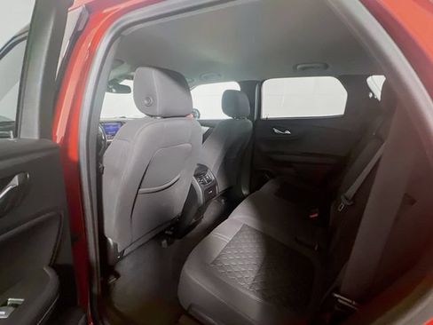 Used 2022 Chevrolet Blazer LT FWD image 18