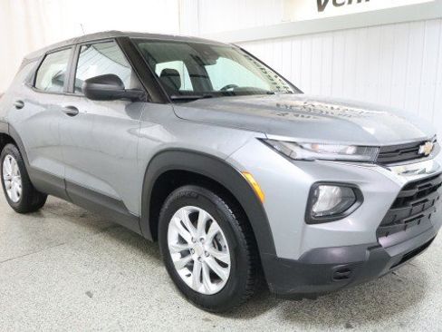 Used 2023 Chevrolet TrailBlazer LS FWD image 5