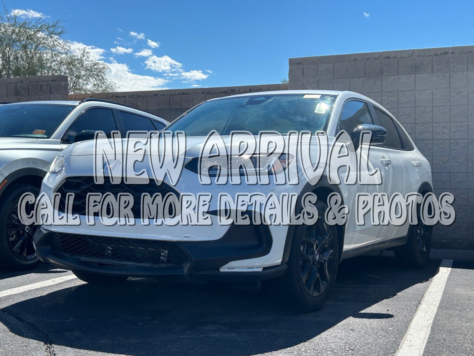 Used 2025 Honda HR-V Sport image 1