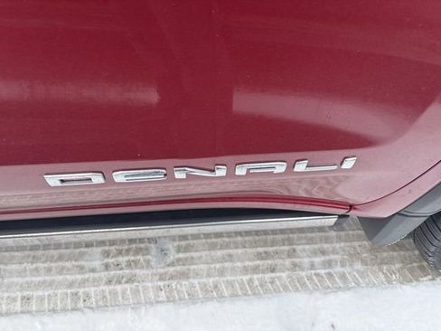 Used 2019 GMC Sierra 1500 Denali w/ Denali Ultimate Package image 9