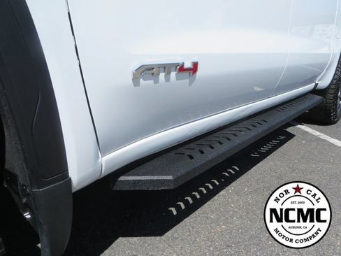 Used 2026 GMC Sierra 1500 AT4 AWD/4WD image 10