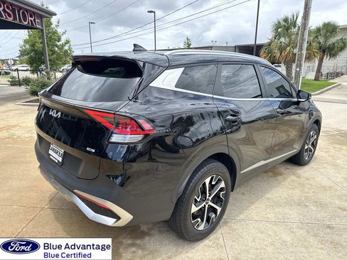 Used 2024 Kia Sportage EX AWD/4WD image 10