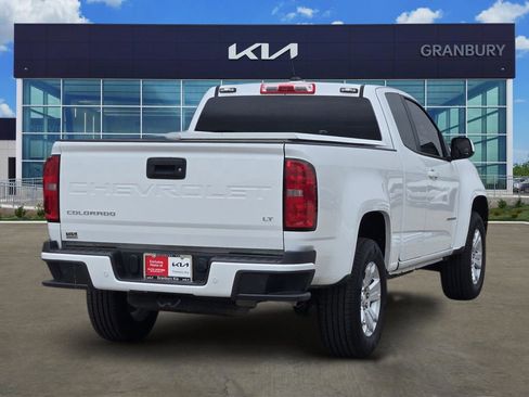 Used 2022 Chevrolet Colorado LT w/ Fleet Safety Package image 5
