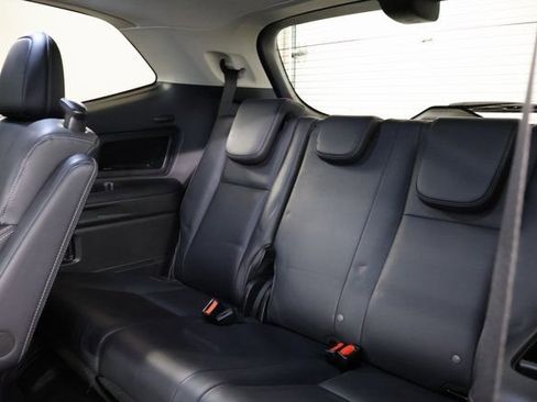 Used 2022 Subaru Ascent Touring w/ Popular Package #2A image 30