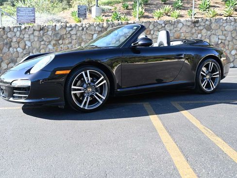 Used 2012 Porsche 911 Carrera Black Edition RWD image 3