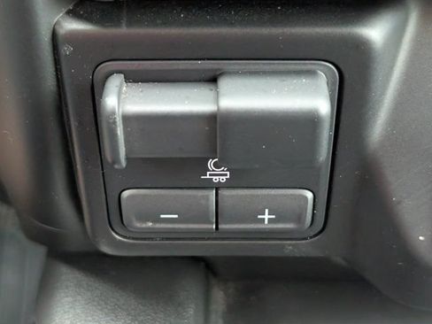 Used 2021 GMC Sierra 1500 Denali AWD/4WD image 23