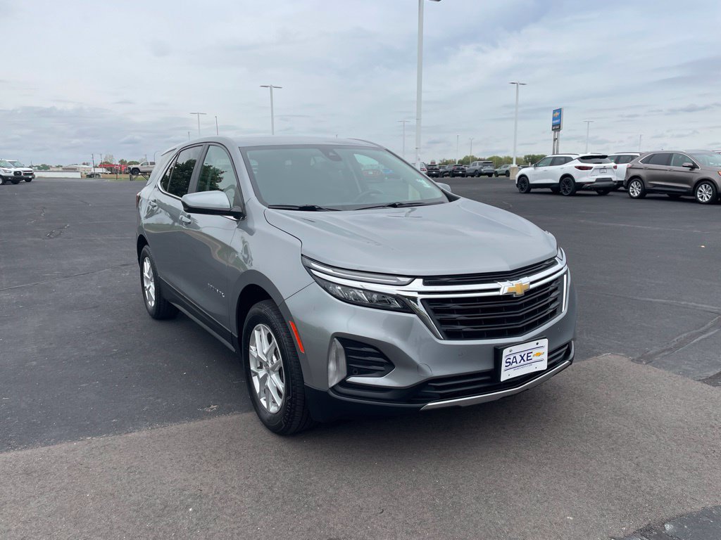Used 2024 Chevrolet Equinox LT AWD/4WD image 7