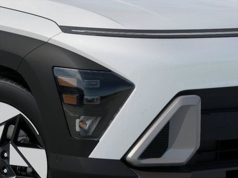 New 2026 Hyundai Kona Limited FWD image 9