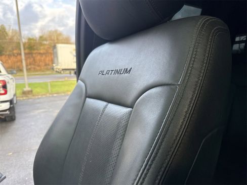Used 2016 Ford F350 Platinum image 38