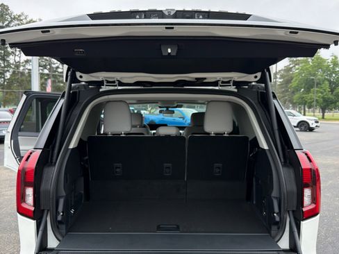 New 2026 Ford Expedition Active AWD/4WD image 13
