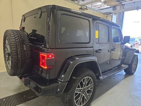 Used 2024 Jeep Wrangler High Altitude AWD/4WD image 11