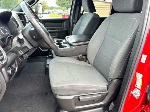 Used 2022 RAM 3500 Tradesman AWD/4WD image 17