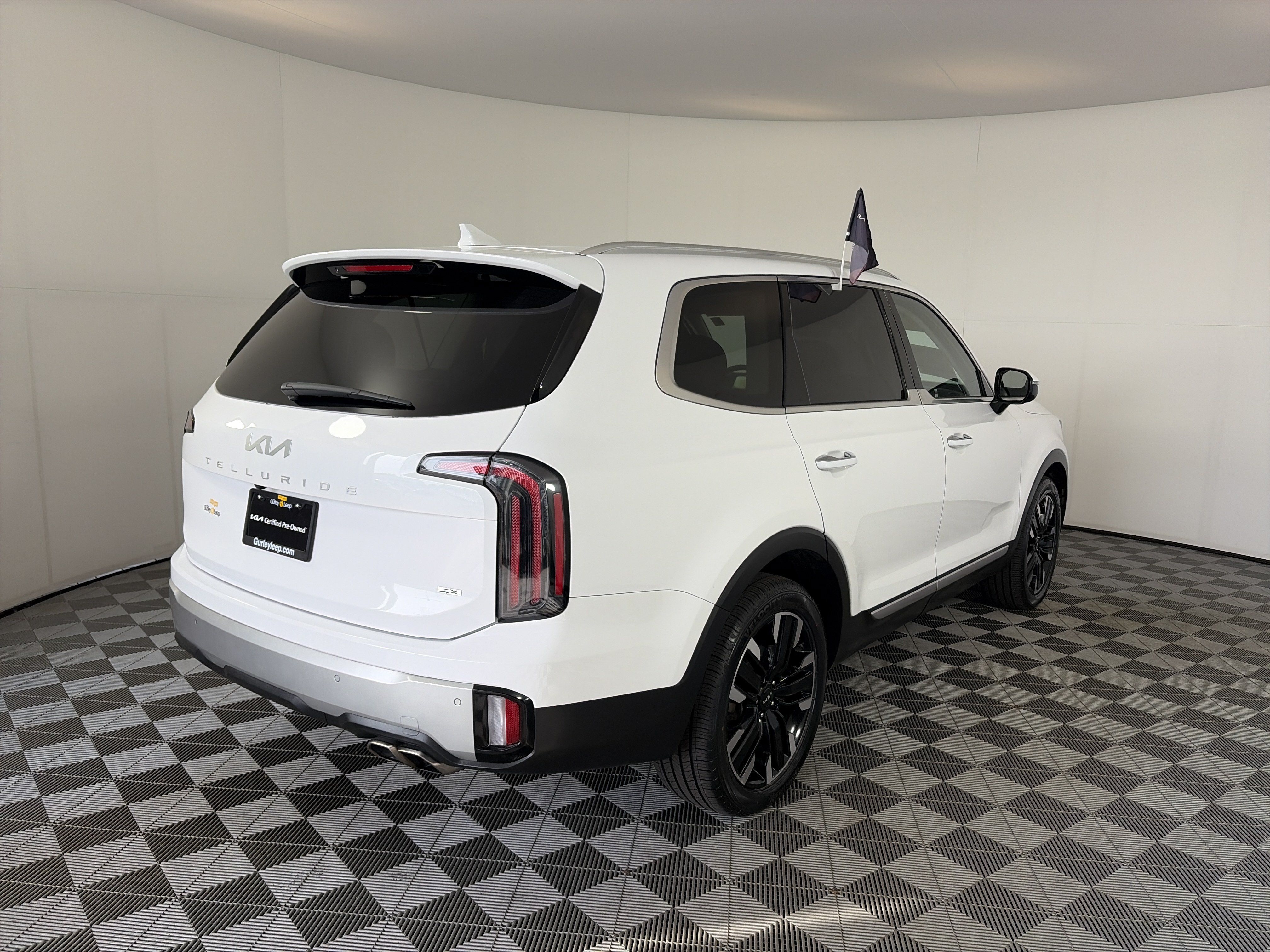 Certified 2024 Kia Telluride SX Prestige AWD/4WD image 11