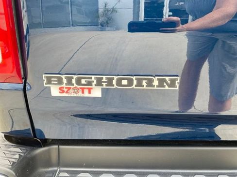 Used 2022 RAM 1500 Big Horn AWD/4WD image 5