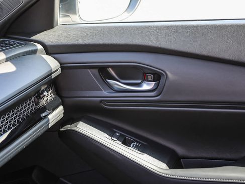 Used 2023 Honda Accord Sport image 21