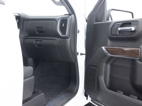 Used 2020 GMC Sierra 1500 Elevation image 32