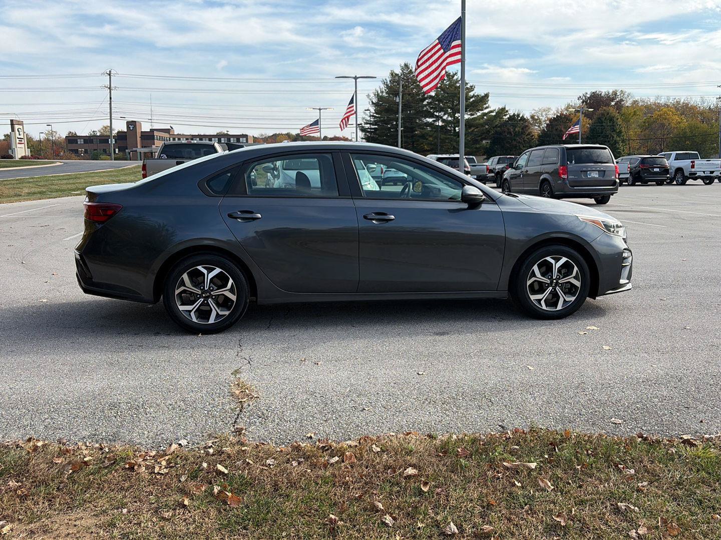 Used 2021 Kia Forte LXS FWD image 6