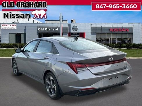 Used 2023 Hyundai Elantra Limited FWD image 8