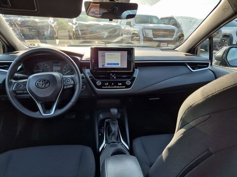 Used 2023 Toyota Corolla SE FWD image 29