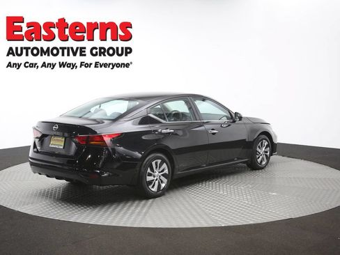 Used 2023 Nissan Altima 2.5 S FWD image 40