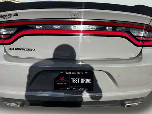 Used 2019 Dodge Charger SXT w/ Plus Group image 14