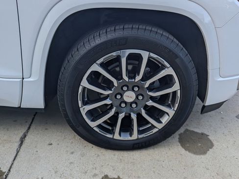 Used 2020 GMC Acadia Denali w/ Denali Ultimate Package image 21