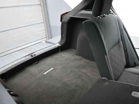 Used 2020 Nissan Kicks S image 13