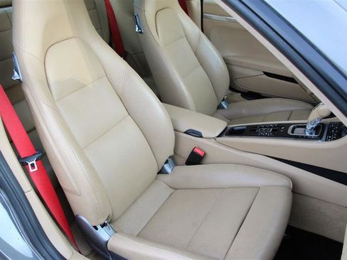 Used 2013 Porsche 911 Carrera 4S image 25
